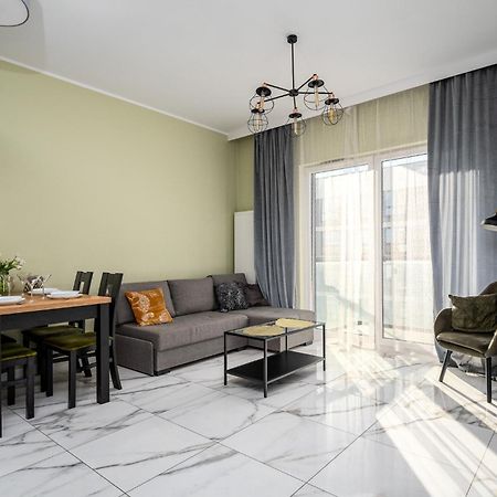 Prymasa Tysiaclecia 83A Separate Bedroom Free Garage By Perfect Apart 634 Варшава Екстер'єр фото