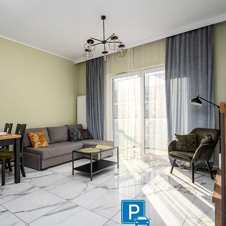 Prymasa Tysiaclecia 83A Separate Bedroom Free Garage By Perfect Apart 634 Варшава Екстер'єр фото
