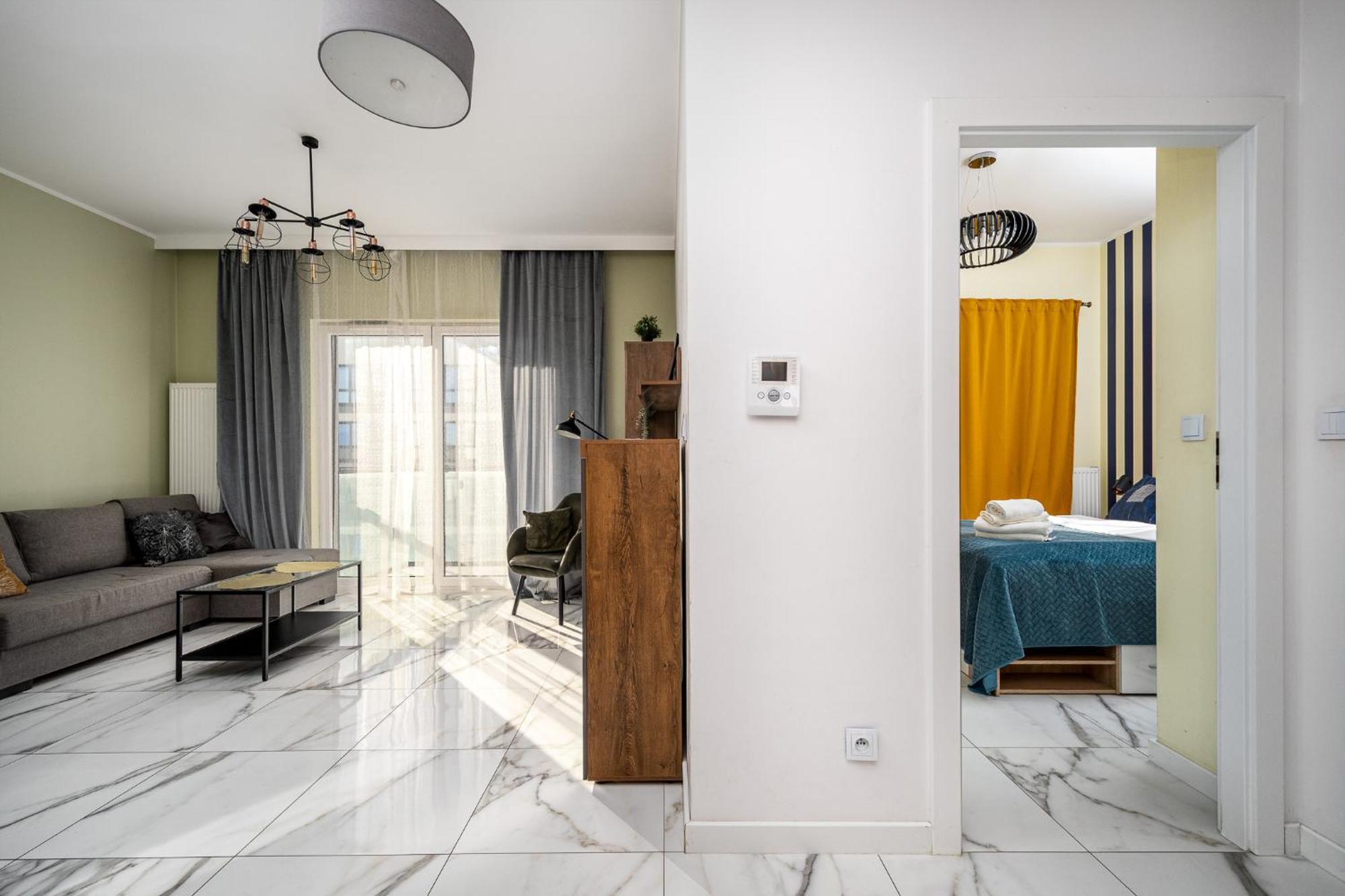 Prymasa Tysiaclecia 83A Separate Bedroom Free Garage By Perfect Apart 634 Варшава Екстер'єр фото